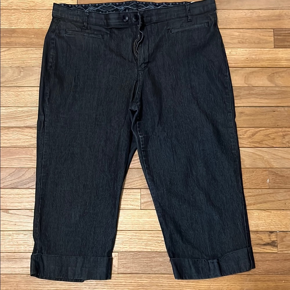 Black Cropped Pants